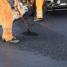 Why Choose Us For All Your Driveway Paving Needs in Melrose, MN?